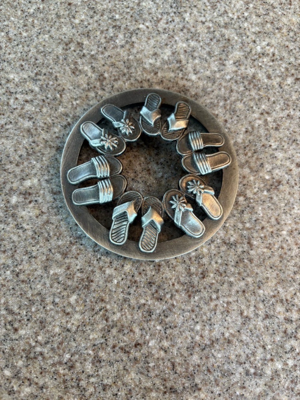 Yankee Candle Silver Flip-Flop Illuma-Lid.